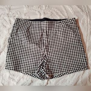 Torrid plaid short (22)